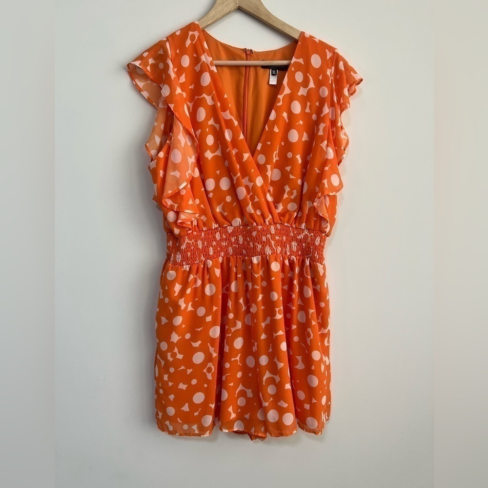 Slate and Willow Romper. NWOT. Size XL